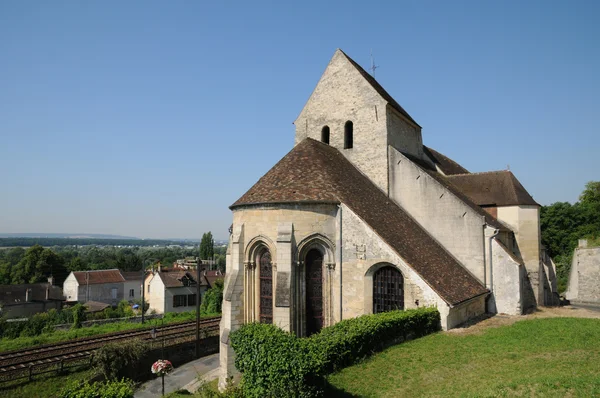 Ile de France, a igreja de Evecquemont — Fotografia de Stock