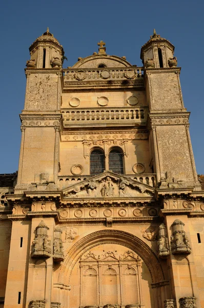 Ile de france, historický kostel vetheuil — Stock fotografie