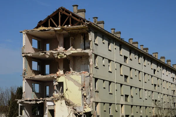 France, demolition of an old building in Les mureaux — Stock Photo, Image