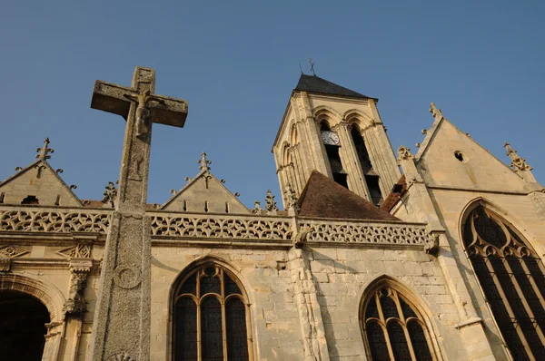 Ile de france, die historische Kirche von Vetheuil — Stockfoto