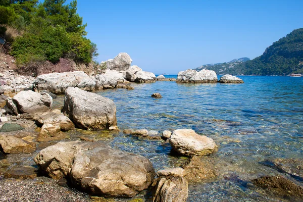 stock image Rocky beach of the sea gulf