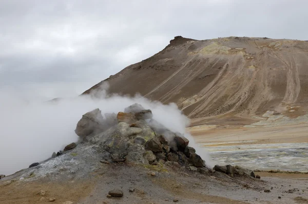 Hverir geothermische site, IJsland — Stockfoto