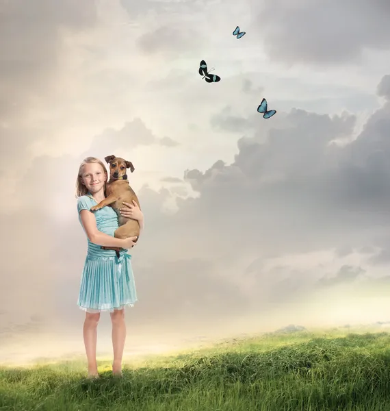 女孩和她的狗 — 图库照片