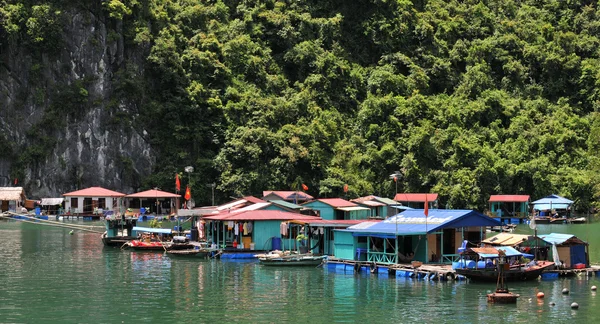 Schwimmendes Dorf Vietnam — Stockfoto