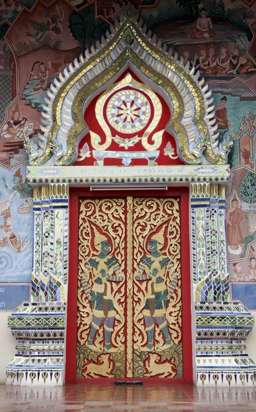 Puerta del Templo, Tailandia — Foto de Stock