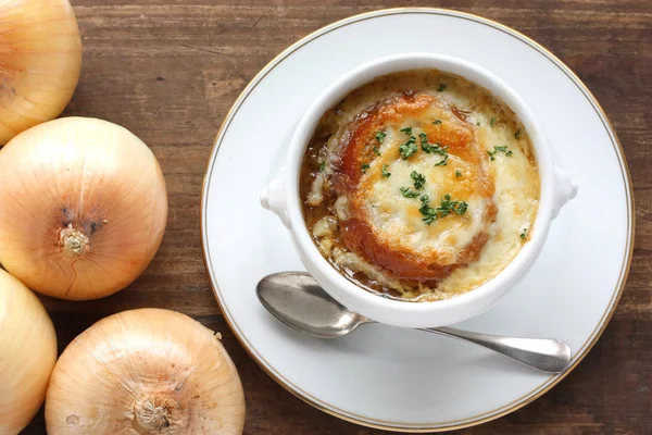 Sopa de cebolla francesa —  Fotos de Stock