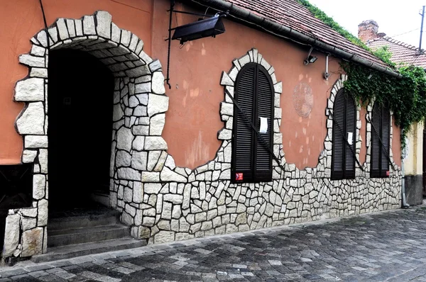 Старое украшенное здание — стоковое фото