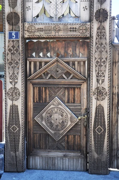 装饰木质门 — 图库照片