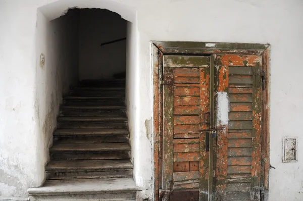 Vecchio ingresso casa — Foto Stock