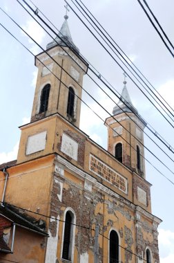 kilise kulesi