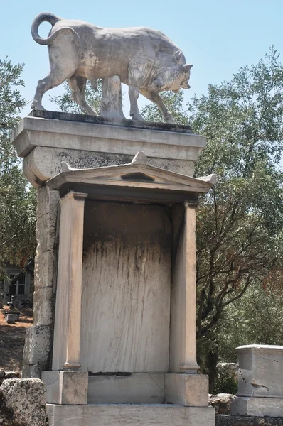 Kerameikos - Atény Řecko - býk z mramoru — Stock fotografie