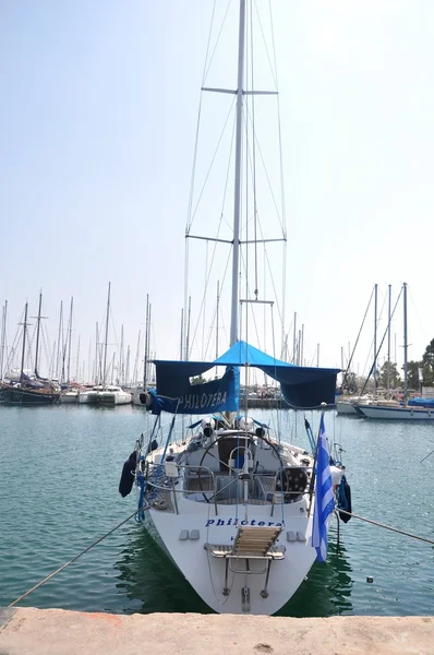 Jacht am Ägäischen Meer (Mittelmeer) geparkt) — Stockfoto