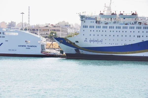 Hafen von Piräus Ägäis (Mittelmeer)) — Stockfoto