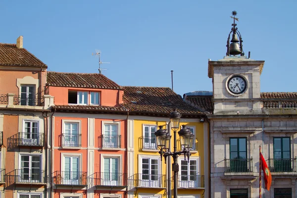 Zegar ratusz przy placu plaza mayor (starego miasta), Burgos, Hiszpania — Zdjęcie stockowe