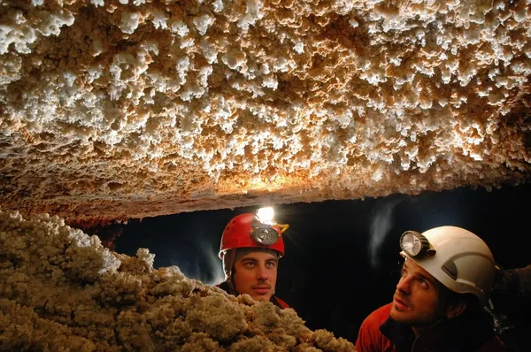 Jaskinia stalaktytów — Zdjęcie stockowe