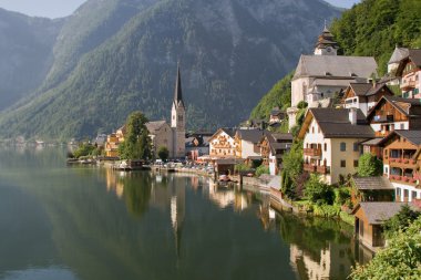 Hallstatt, the most beautiful lake town clipart