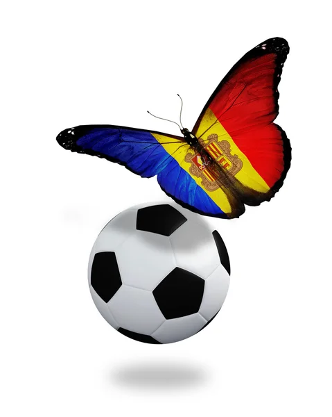 Concepto - mariposa con bandera de Andorra volando cerca de la pelota, como —  Fotos de Stock