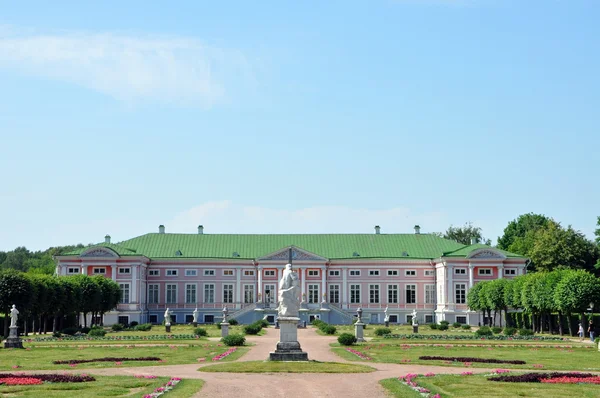 Pałac w Moskwie Muzeum nieruchomości "kuskovo.". — Zdjęcie stockowe