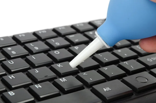 Cleaning keyboard — Stock Photo, Image