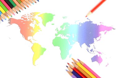 Dünya Haritası ve renkli kalemler