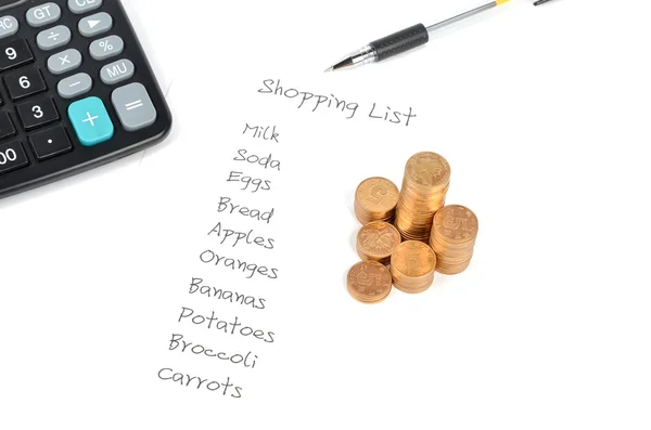 Lista de compras e moeda — Fotografia de Stock