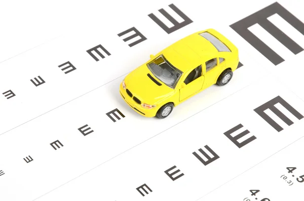 おもちゃの車と視力のグラフ — ストック写真