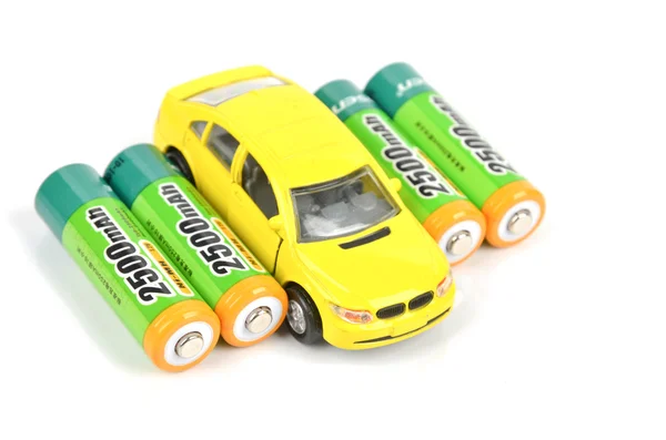 Akkumulátorok és a játék-autó — Stock Fotó