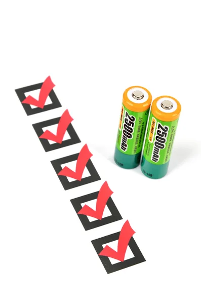 Batteries and checkbox — Stock Photo, Image