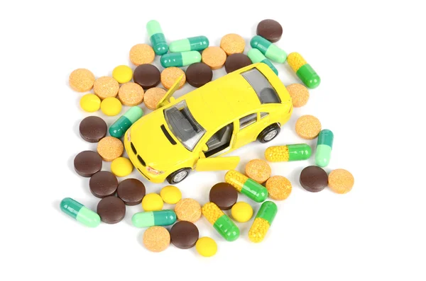 Spielzeugautos und Medizin — Stockfoto
