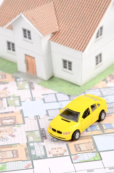 Modell hus, bil och plan — Stockfoto