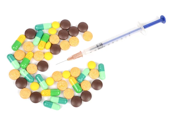 Medicina e seringa sobre fundo branco — Fotografia de Stock