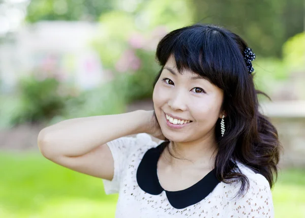 Beautiful asian woman — Stock Photo, Image