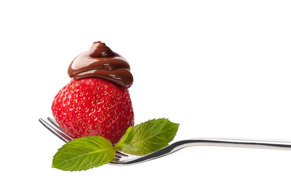 Strawberries with mint chocolate on white background — Stock Photo, Image