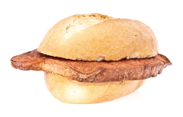Duitse vlees brood op een broodje geïsoleerd — Stockfoto