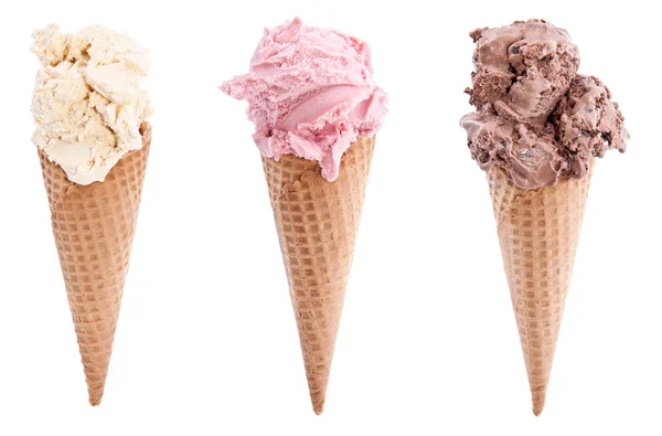 Diversi tipi di gelato in cialde — Foto Stock