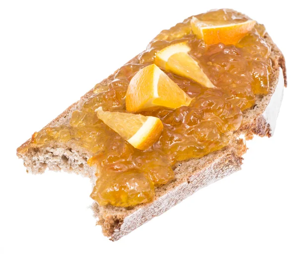 Scheibe Brot mit Orangenmarmelade — Stockfoto