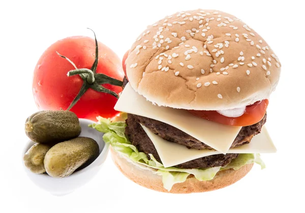 Doppelter Burger mit Zutaten — Stockfoto
