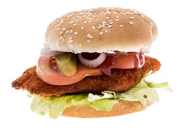 Kuřecí burger izolované na bílém — Stock fotografie