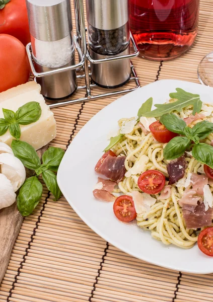 stock image Spaghetti with Pesto Sauce