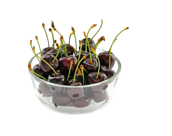 Körsbär i en glasskål — Stockfoto