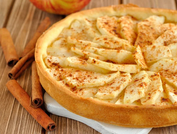 Пирог с яблоками — стоковое фото