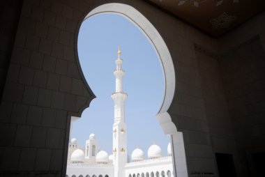 Şeyh Zayed Büyük Cami