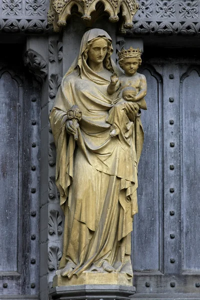 Statue de Madonna — Photo