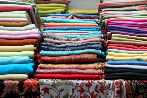 Pashmina scarves — Stock Photo, Image