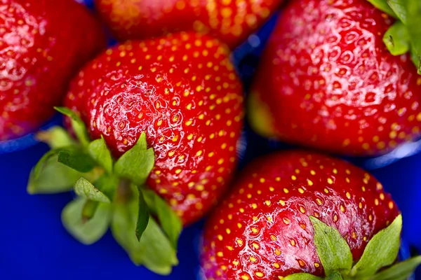 Some ripe strawberries — Stock Photo, Image