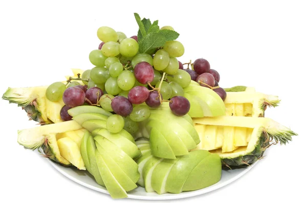 Olgunlaşmış meyve tabağı — Stok fotoğraf
