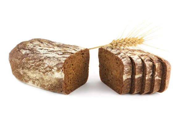 Bochník chleba posypem izolovaných na bílém — Stock fotografie