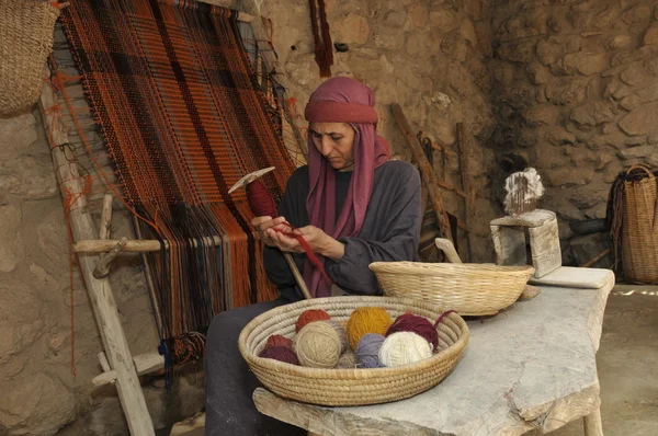 Woman handicraft — Stock Photo, Image