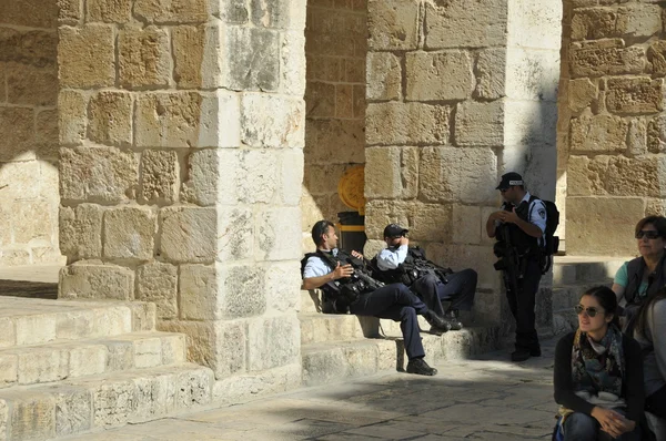 軍人寺にエルサレムを場所します。 — ストック写真