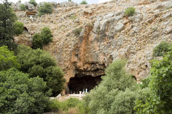 Cesarea de Filipos en Israel, fuente del río Jordán y adoración de Pan — Foto de Stock